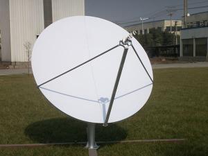  Офсетная спутниковая антенна, диаметр 1.8м C, Ku, Ka- диапазон 