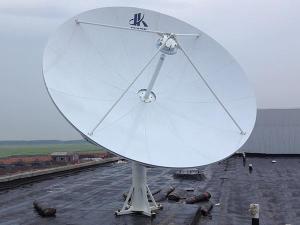  Спутниковая антенна RxTx, диаметр 3.7м, C, Ku-диапазон 