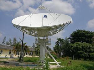  Спутниковая антенна RxTx, диаметр 9.0 м, C, Ku-диапазон 