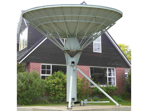  Приемная спутниковая антенна Rx, диаметр 6.0 м, C, Ku-диапазон 